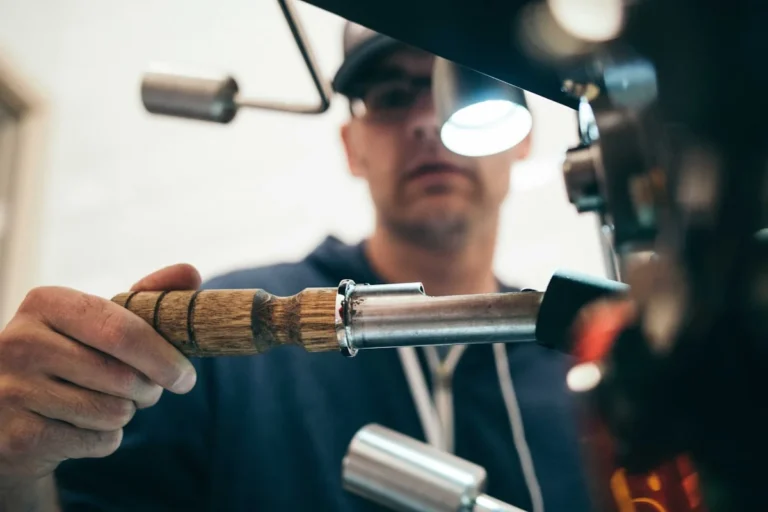Garage Cleanout Service in Lakewood, Ohio: A Complete Guide